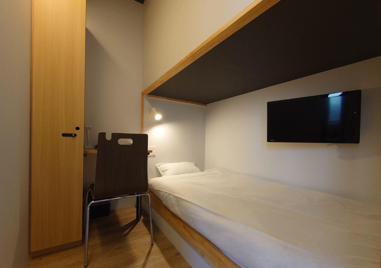 Hotel Atarayo Osaka Buitenkant foto